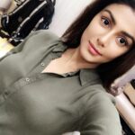 Anisha Ambrose Instagram - Happy Sunday 😊 . . . FOLLOW..@anishaambrose_official . . . #anishadieheardfan #anishaambrose #anishafanpage #anishafanclub #anishaambrose_official #kajalagarwal #samantharuthprabhu #tamannahbhatia #rashikanna #sruthihassan #rakulpreetsingh #tollywoodactress #goodmorning #sunshine #sunburn #summervibes #tollywoodactress #telugucinema #vizag #home #selenagomez #selfie #justinbieber #likeforlikes #followforfollowback #like4likes #likeforlike #fanpage #fashion #sunday