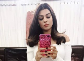 Anisha Ambrose Instagram - Long time no see.... How are you everyone 😁 . . . FOLLOW..@anishaambrose_official . . . #anishadieheardfan #anishaambrose #anishafanpage #anishafanclub #anishaambrose_official #kajalagarwal #samantharuthprabhu #tamannahbhatia #rashikanna #sruthihassan #rakulpreetsingh #tollywoodactress #goodmorning #sunshine #sunburn #summervibes #tollywoodactress #telugucinema #vizag #home #selenagomez #selfie #justinbieber #likeforlikes #followforfollowback #like4likes #likeforlike #follow4followback #followｍe #fanpage