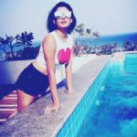 Anisha Ambrose Instagram – Live in the sunshine. Swim in the sea. Drink the wild air.😎
.
.
.
#poolside #poolsidevibes #poolsideparty #poolsideview #poolsidechillin #poolsideshoot #water #watercolor #picoftheday #picoftheday📷 #girlsfashion #girlsfashions #tagify_app