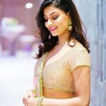 Anisha Ambrose Instagram – You are beautiful, you made me believe that this world is worth living in…🥰
.
.
.
#gorgeous #gorgeousgirl #trending #trendingnow #treditional #treditionallook #treditionalwear #treditionaljewelleris #treditionaljewellery #celebrities #celebritieswelove #tagify_app