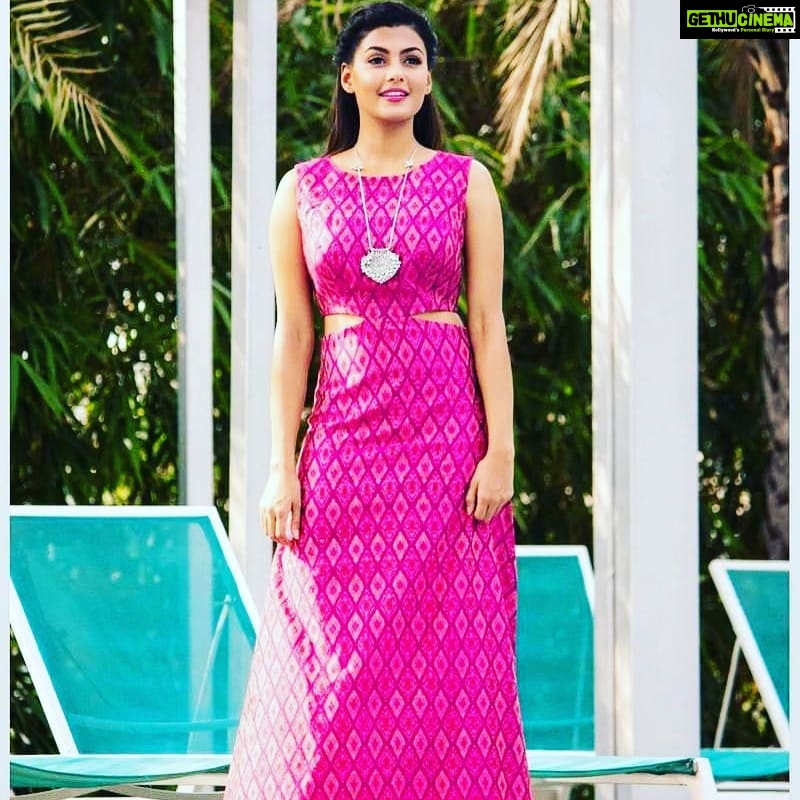 Anisha Ambrose Instagram - “Pink isn't just a color it's an Attitude too!”😎 . . . #pink #pinky #pinkdress #pinkflowers #pink💕 #pinklife #pinkdresses #pinkphoto #girls #girlslovepink #pinklips #tagify_app