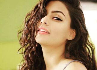 Anisha Ambrose Instagram - “Everyday may not be good, but there is something good in every day”..😇.... good morning.. . . #girl #girls #love #TagsForLikes #TFLers #me #cute #picoftheday #beautiful #photooftheday #instagood #fun #smile #pretty #follow #followme #hair #friends #lady #swag #hot #cool #kik #fashion #igers #instagramers #style #sweet #eyes #beauty