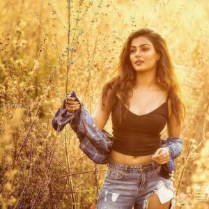 Anisha Ambrose Instagram - Happy weekend 😊
.
.
.
FOLLOW..@anishaambrose_official .
.
.
#anishadieheardfan #anishaambrose #anishafanpage #anishafanclub #anishaambrose_official #kajalagarwal #samantharuthprabhu #tamannahbhatia #rashikanna #sruthihassan #rakulpreetsingh #tollywoodactress #goodmorning #sunshine #sunburn #summervibes #tollywoodactress #telugucinema #vizag #home #selenagomez #selfie #justinbieber #likeforlikes #followforfollowback  #like4likes #likeforlike #follow4followback #followｍe #fanpage
