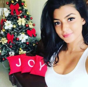 Anisha Ambrose Instagram - Merry Christmas ☃️.... every one
.
.
.
FOLLOW..@anishaambrose_official .
.
.
#anishadieheardfan #anishaambrose #anishafanpage #anishafanclub #anishaambrose_official #kajalagarwal #samantharuthprabhu #tamannahbhatia #rashikanna #sruthihassan #rakulpreetsingh #tollywoodactress #goodmorning #sunshine #sunburn #summervibes #tollywoodactress #telugucinema #vizag #home #selenagomez #selfie #justinbieber #likeforlikes #followforfollowback  #like4likes #likeforlike #follow4followback #followｍe #fanpage