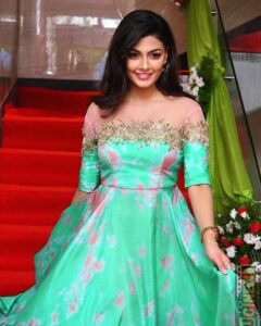 Anisha Ambrose Instagram - Spread the smile
.
.
.
FOLLOW..@anishaambrose_official .
.
.
#anishadieheardfan #anishaambrose #anishafanpage #anishafanclub #anishaambrose_official #kajalagarwal #samantharuthprabhu #tamannahbhatia #rashikanna #sruthihassan #rakulpreetsingh #tollywoodactress #goodmorning #sunshine #sunburn #summervibes #tollywoodactress #telugucinema #vizag #home #selenagomez #selfie #justinbieber #likeforlikes #followforfollowback  #like4likes #likeforlike #follow4followback #followｍe #fanpage #mondaymotivation