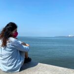 Anisha Victor Instagram – What a lovely clear day to twin with the sky and the sea 🌊☀️ Sunny days are ❤️
#sun #sea #sky #clearsky #love #clearday #sunny #sunnyday #love #marine #marinedrive #marinedrivemumbai Marine Drive Mumbai