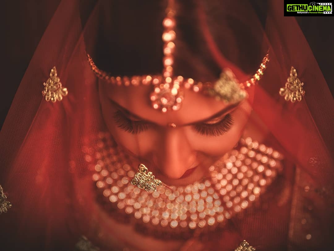 Anjena Kirti Instagram - Makeup: @shyamalagowris Hairstyle: @priya_hair_makeupartist Costume: @idesign_boutiques_swetha Jewellery: @chennai_jazz Photography: @sense8photography