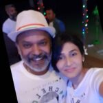 Anjena Kirti Instagram - Happy Happy Birthday to my fav director and awesome human being who makes amazing movies 🎂🎂🎂🎂🎂🎂🎂🎂🎂🎂🎂🎂🌻🌻🌻🌻🌻 @venkat_prabhu .. #CaptainCool