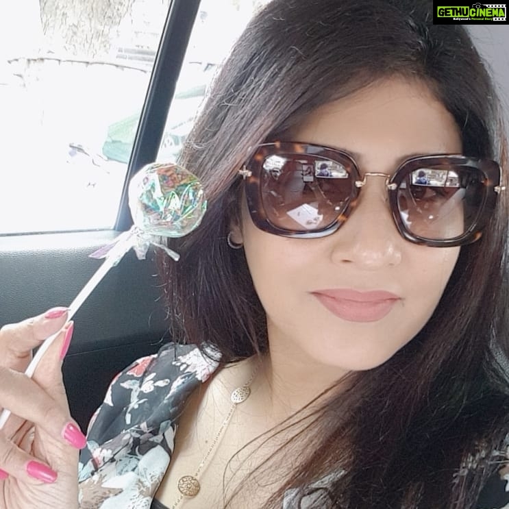 Anjena Kirti Instagram - A Candy A day keeps Cravings away #JustSaying #SweetThings #💟🍭🍬 😜