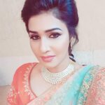 Anjena Kirti Instagram - Gallata Nakshatra Awards #💐🌹🌸💕🕊 #VishwaAndDevjiDiamonds