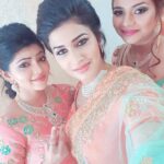 Anjena Kirti Instagram – Gallata Nakshatra Awards #💐🌹🌸💕🕊
#VishwaAndDevjiDiamonds