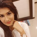 Anjena Kirti Instagram - Merry Christmas 🎀🎄🎉😇🎶🎵🎊🌟👑 🎵🎵🎶I've been reading books of old The legends and the myths Achilles and his gold Hercules and his gifts Spiderman's control And Batman with his fists And clearly I don't see myself upon that list But she said, "Where d'you wanna go? How much you wanna risk? I'm not looking for somebody With some superhuman gifts. Some superhero, Some fairytale bliss. Just something I can turn to. Somebody I can kiss. I want something just like this."🎵 🎵🎶Oh, I want something just like this👑🌟