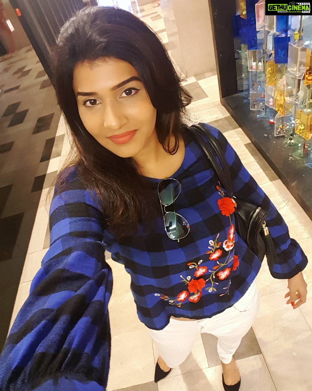 Anjena Kirti Instagram - #ForTheLoveOfSeaFood 🦀🐟🦐🐙🦈🐚