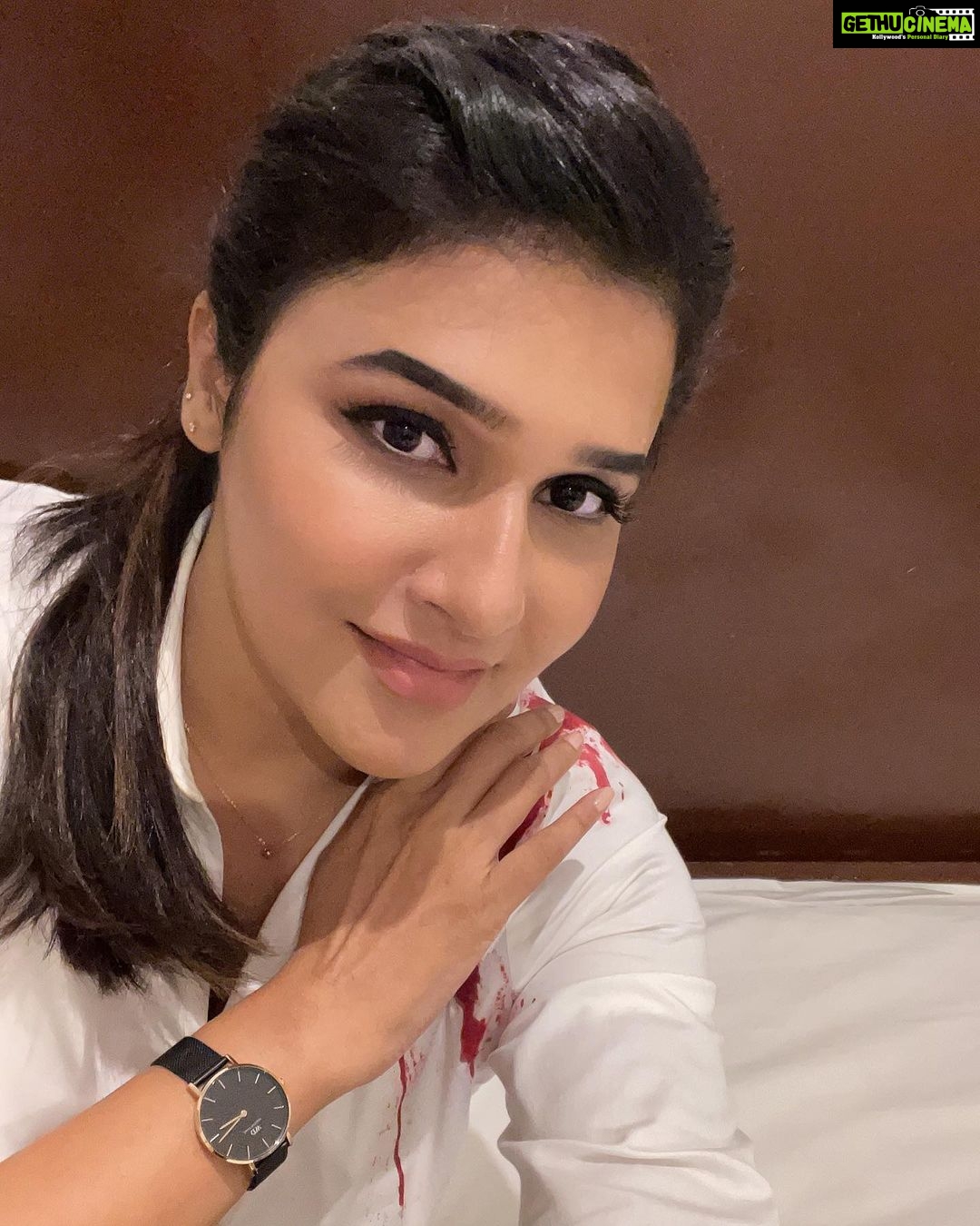 Anjena Kirti Instagram - Good evening guys ❤️ #shootlife #danielwellington