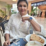 Anjena Kirti Instagram – Anytime is coffee time ☕️ Yas Mall Abudhabi UAE