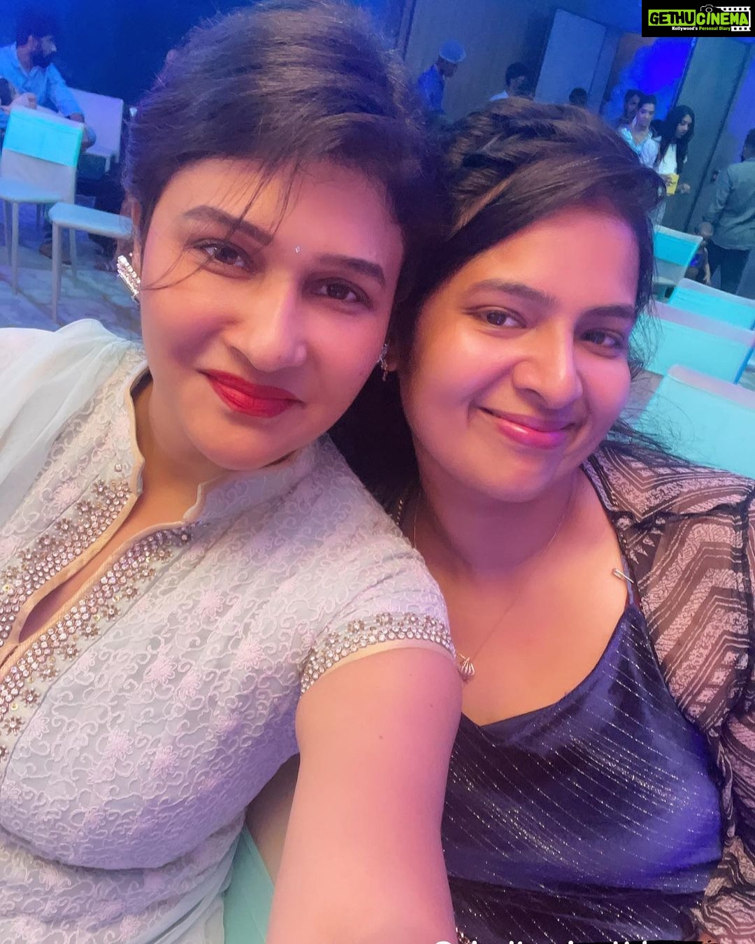 Anjena Kirti Instagram - @iamvijayvasanth @nithyavijayvasanth @sindhuvinothkumar 🎉