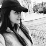 Anju Kurian Instagram - #goodnight🌙 #myblack&whitestory #portugaldiaries #goodvibes #travelmaniac #enjoyingthebreeze #instafamily #xoxo