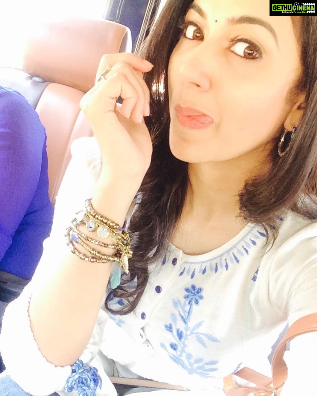 Anju Kurian Instagram - Good evening insta πππ #iambackπ