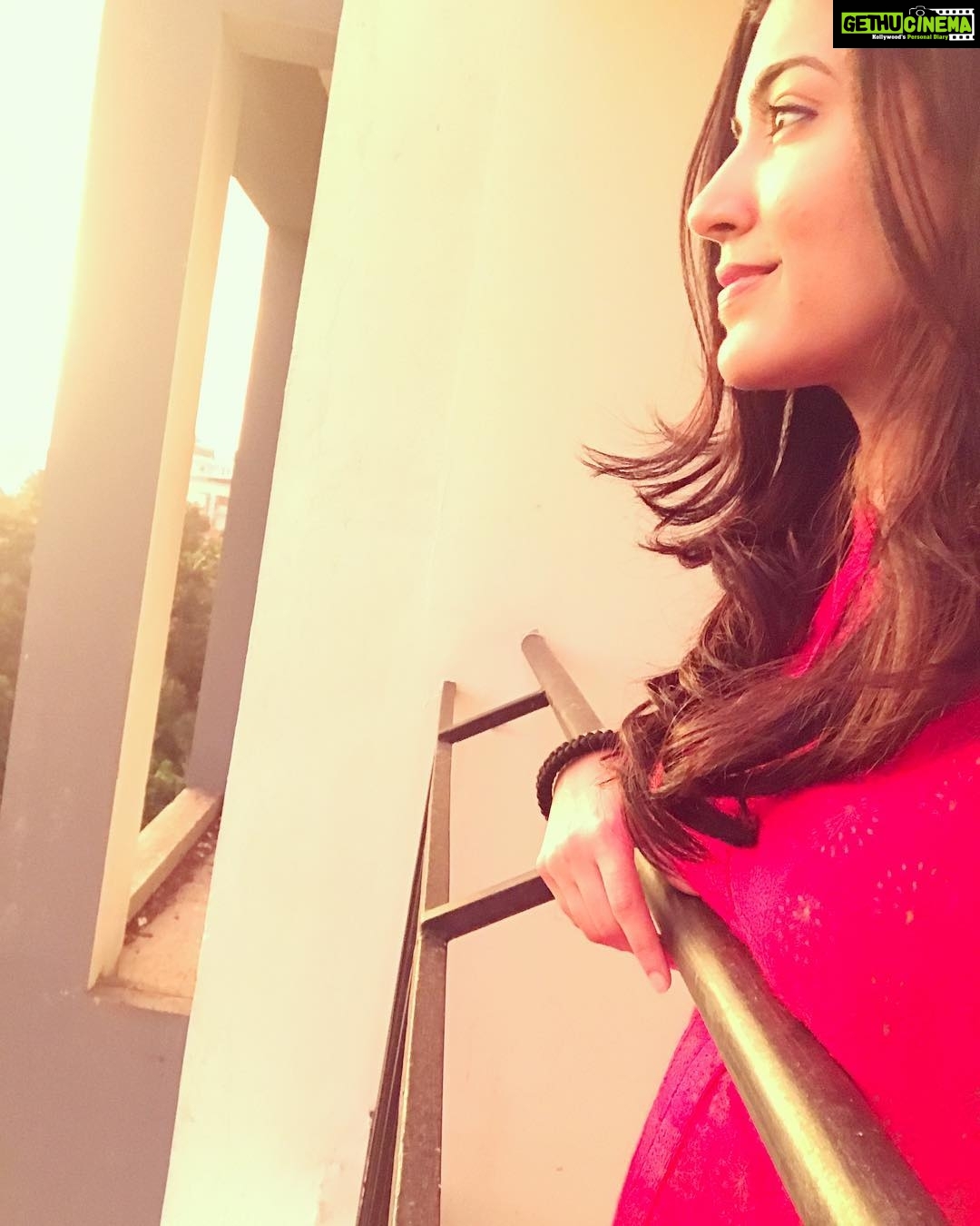Anju Kurian Instagram - #sunset #goodvibesonly #instadaily #weekendover #sundayfunday #liveinthemoment #littlethingsinlife #instapic #casualoutfit #xoxo😘😘