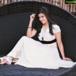 Anju Kurian Instagram - Be you. 😎The world will adjust. Credits : @_suavedesigns_ , @abhijith_sk_photography