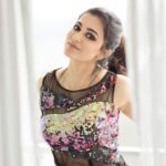 Anju Kurian Instagram - Everyone is beautiful in their own way because god makes no mistakes. Have a great morning 🐣🐣🐣 Shot by @shots_by_arun_vr_ , styling and makeup by @suresh.menon
