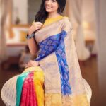 Anju Kurian Instagram - Wishes to you and your entire family to have a happy, safe and prosperous diwali! ✨ Photo credits : venketramg