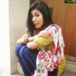 Anju Kurian Instagram - #tongueoutgirl #emojiface #instadaily #chennaidiaries📒💕 #funtime #timetorelax #colourfulattire #lovetopose😍 #goodeveningpost