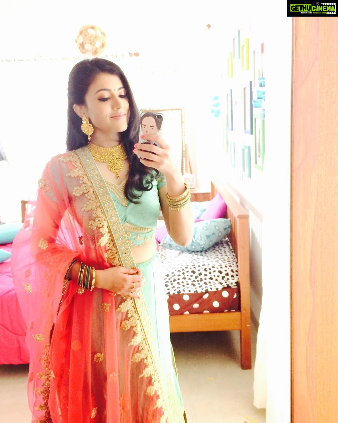 Anju Kurian Instagram - Dress how u want to b ADDRESSED. 🙈🐣👗👑👰