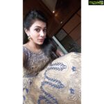 Anju Kurian Instagram - •Wake up early morning👼🏻 •Have a gud breakfast 🍲 •Do ur hair n makeup & put on a kick-ass outfit👱🏻‍♀️💄👗 •Go to work 🚶🏻‍♀️& learn somdn new in d process ✨ • Nourish-GrOw - Inspire ✨ •Let every choice u make b a brick in d foundation of rebuilding yourself 😉😎🐣 ----> Happy Wednesday friends ;)