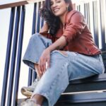 Anju Kurian Instagram - Buying a stairway to heaven ✨ Comment below your favourite picture 🙈! Good morning #instafamily 📸- @fazil3 #reels #instagramreels #reelitfeelit #saturdayvibes #dubai #travelgram #exploretocreate #dubaipalm #justories #saturday