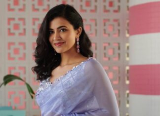 Anju Kurian Instagram - Adding desi vibes on my feed 🙈🥰! Wardrobe- @arsignatureofficial Styling- @anusharejiar Shot by- @flashed_photography_dubai @shafishakkeer MUA - @anamica_hmua Hotel- @pullmandubaidowntown @lolita_downtown Production- @lachmikutty #sareelove #desigirl #sundayfunday #instapic #justories #goodday #ootd #instafashion #traditional #xoxo