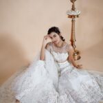 Anju Kurian Instagram - ✨💫 . . Photography - @fazil_pallikkal_ Outfit - @t.and.msignature Stylist - @joe_elize_joy MUA - @rizwan_themakeupboy Jewellery- @m.o.dsignature Location - @poojaeffects