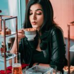 Anju Kurian Instagram - Pop Quiz??? What's the only thing better than a cappuccino? ✨ ✨ A Golden Heart With A Golden Cappuccino 🤩😋! Any Coffee lovers here?? ☕☕ 📸- @chambre__noire_fotos 🏨- @atmospheredubai #coffeelover #goldencappuccino #coffeetime #instafood #yummyyummy #eveningvibes #portraitsvisuals #atmosphere #atmospheredubai #exploreeverything #liveinthemoment #instalove #24karatcappuccino #justories #loveyou 𝑪𝒐𝒇𝒇𝒆𝒆 𝑳𝒐𝒗𝒆𝒓