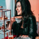 Anju Kurian Instagram - Pop Quiz??? What's the only thing better than a cappuccino? ✨ ✨ A Golden Heart With A Golden Cappuccino 🤩😋! Any Coffee lovers here?? ☕☕ 📸- @chambre__noire_fotos 🏨- @atmospheredubai #coffeelover #goldencappuccino #coffeetime #instafood #yummyyummy #eveningvibes #portraitsvisuals #atmosphere #atmospheredubai #exploreeverything #liveinthemoment #instalove #24karatcappuccino #justories #loveyou 𝑪𝒐𝒇𝒇𝒆𝒆 𝑳𝒐𝒗𝒆𝒓