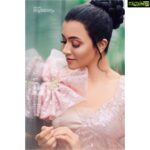 Anju Kurian Instagram – Photo courtesy – @syam__babu 
Outfit – @designmecochin 
Stylist – @joe_elize_joy 
MUA – @makeupbytonymua 
Retouch – @yshugram
Editor – @kishoremathew_ 
Magazine –  @manoramaarogyam