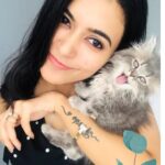 Anju Kurian Instagram – Selfie with my expression queen ‘Mammosi’😻. We make faces when it comes to selfie time. I guess compatibility means a lot when it comes to finding the perfect pet to share your life with 🥰. Aren’t we cute🙈? 
.
.#mammalovesmammosi