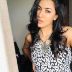 Anju Kurian Instagram - My reaction when people ask me if I could be serious for a minute 🤷🏻‍♀️😂.