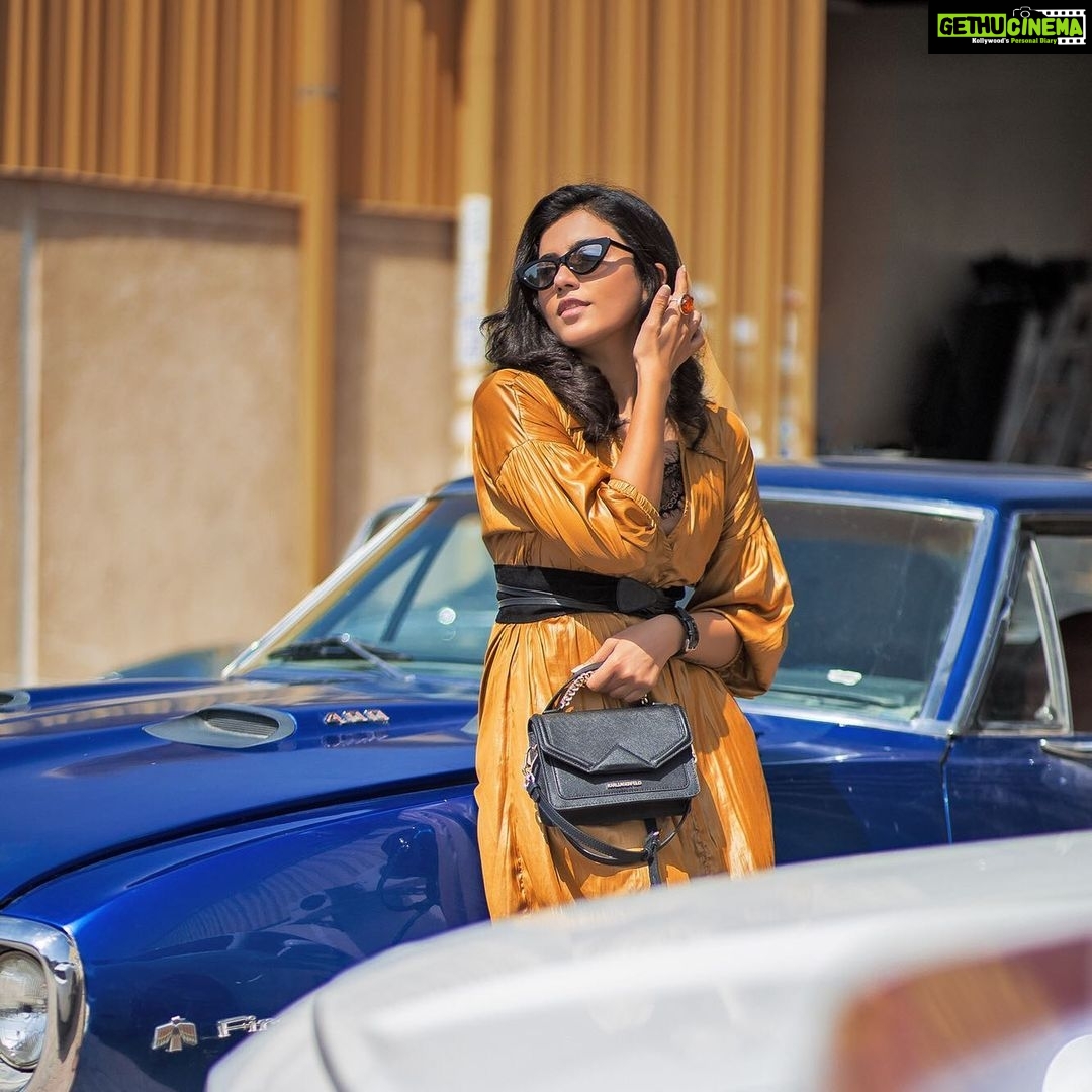 Anju Kurian Instagram - Girls with ambition become women with vision . Every woman’s success should be an inspiration to another. We’re strongest when we cheer each other on 🥰. Happy women’s day to all the beautiful souls out there 🤝❤️. . . . P.c - @adnan.a.abbas Styling - @styleyourdaystudio