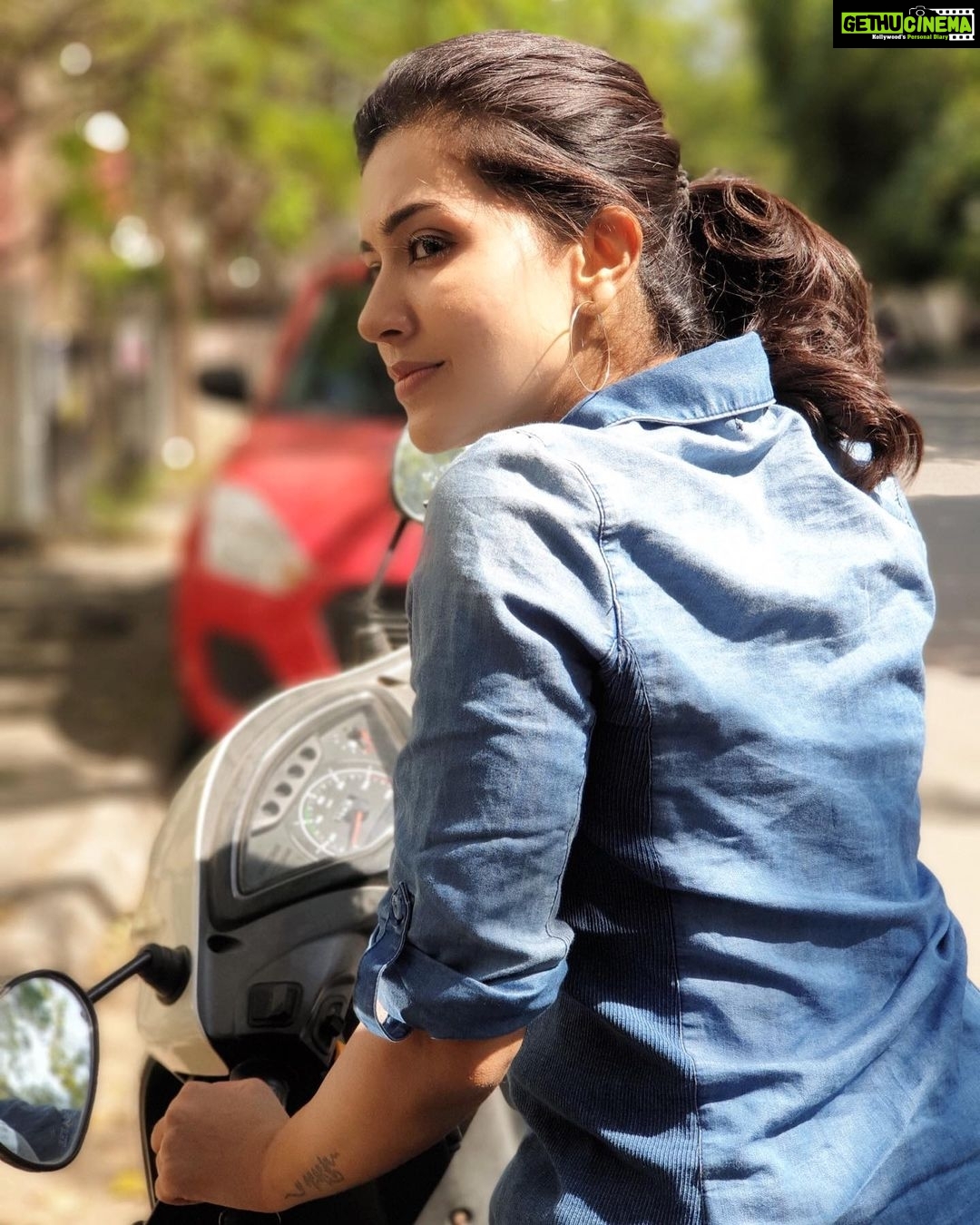 Anju Kurian Instagram - Every ride is a tiny holiday 🥰💙