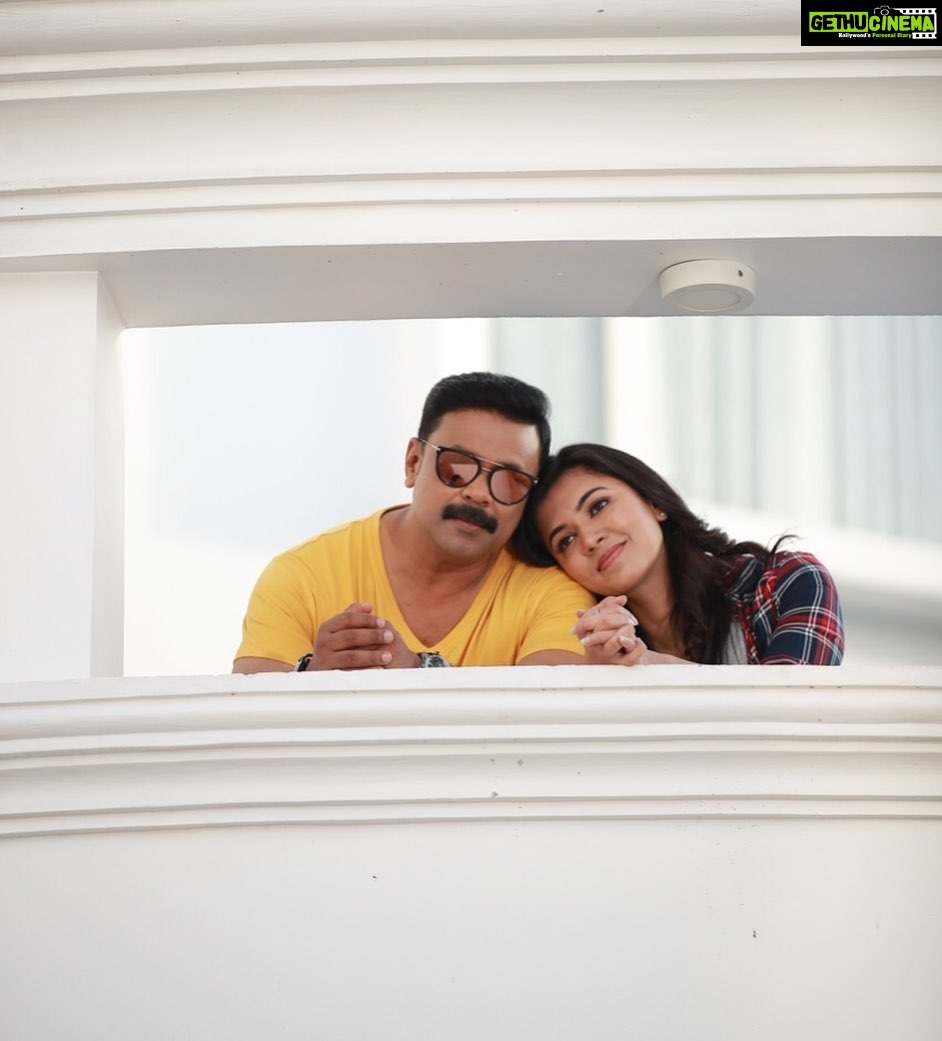Anju Kurian Instagram - #EeVazhi , the magnificent music of @shaanrahman from #jackdaniel is coming out tomorrow 😍😍😍 stay tuned!!!! . . . @dileepactor @shaanrahman @haricharanmusic @pavithramenon @thameensfilms