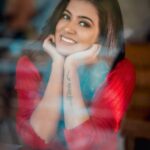 Anju Kurian Instagram - A year ago, everything was different. And now that I look back, I realise that a year can do a lot to a person 🥰💕. . . P.c - @ivigneshrajendran . . MUA - @makeupbysreshta . . Hairdo - @infinity_makeovers . . Styling - @stay__slay