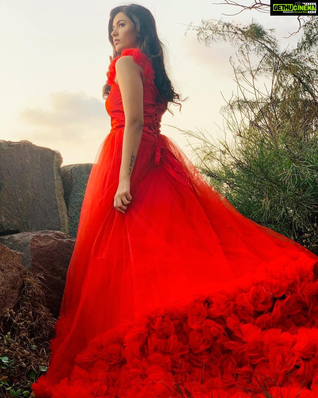Anju Kurian Instagram - Happy ❤️ Sunday #iphoneshot