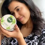 Anju Kurian Instagram - Naturally and ethical made aloevera gel in its purest form is a great fragrance free option for all skin types from @Vilvah_ I got mine from Vilvah 😀. An Indian skin care brand that lives upto everyone's expectations !!