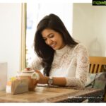 Anju Kurian Instagram - When u try to emote a feeling for a pic but all you’re thinking abt is when you’ll be having ur next coffee ☕️😍🙈 #tb #favone😍 #instalove #pictureoftheday #livelovelaugh #positivevibes #justsmile #oldies #goodnightpost #xoxo P.c - @thestoryteller_india