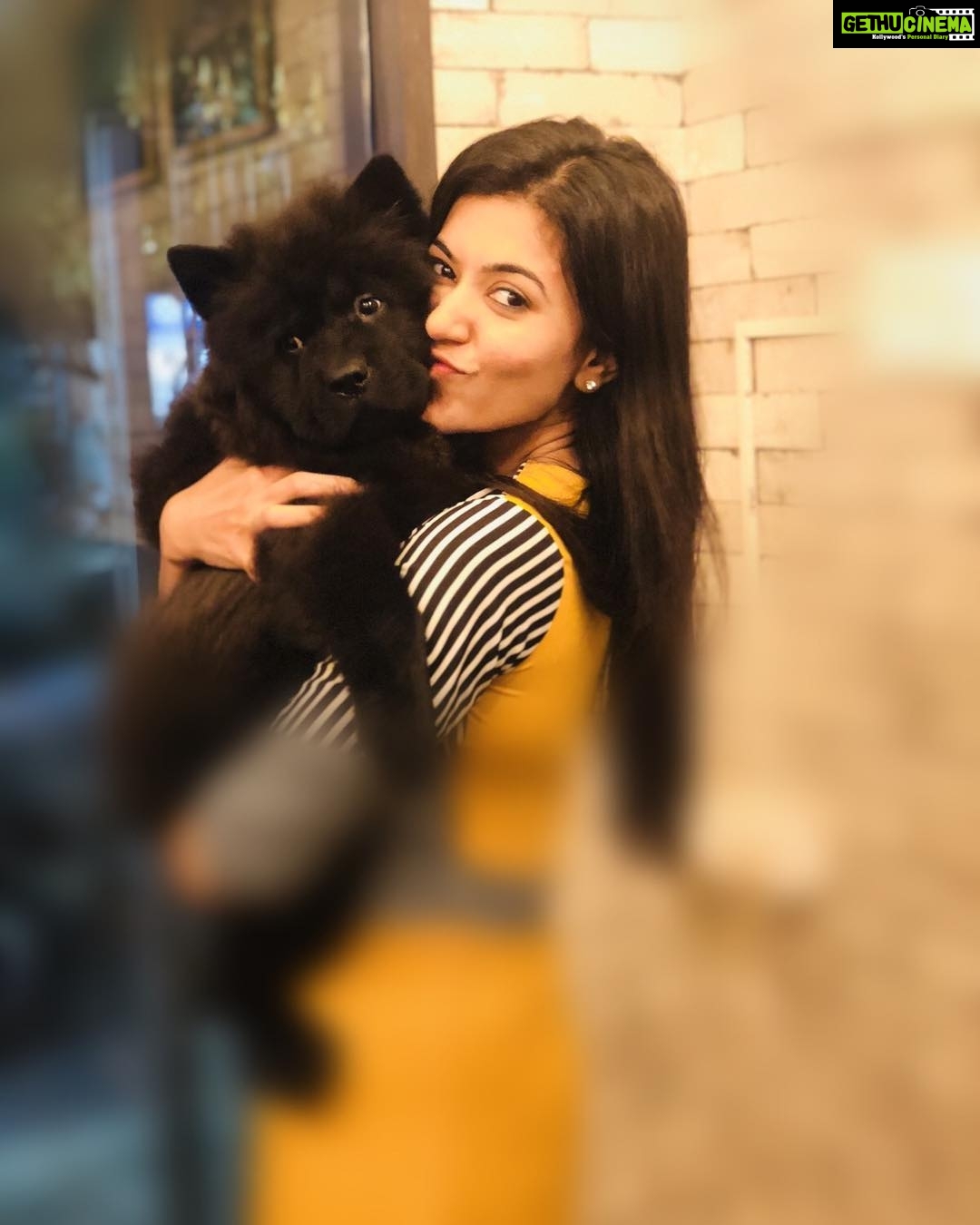 Anju Kurian Instagram - Everything’s blurry, but the feelings are real . 📸- @sheriljose