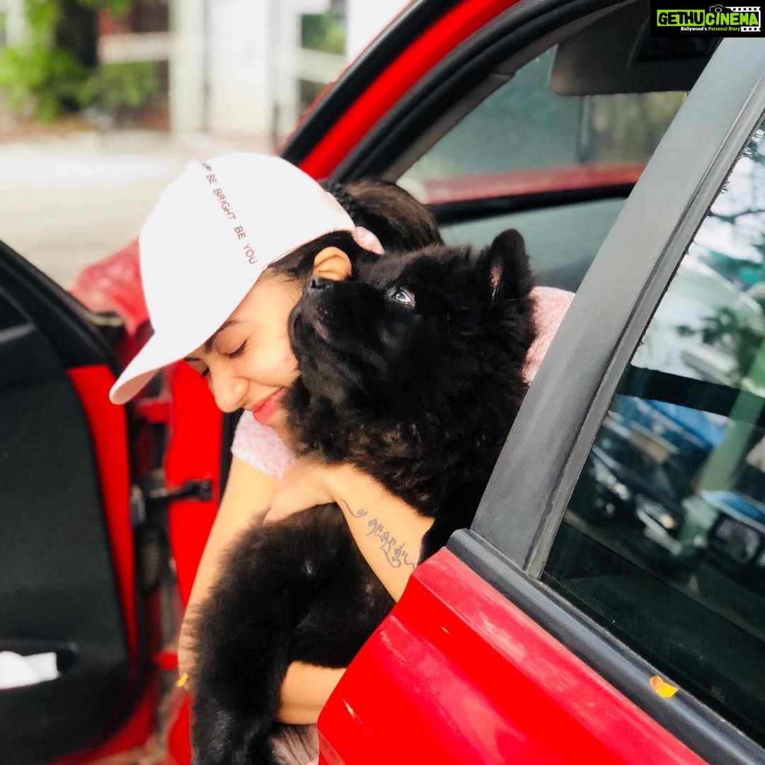 Anju Kurian Instagram - Candid one 😄 P.c - @sheriljose