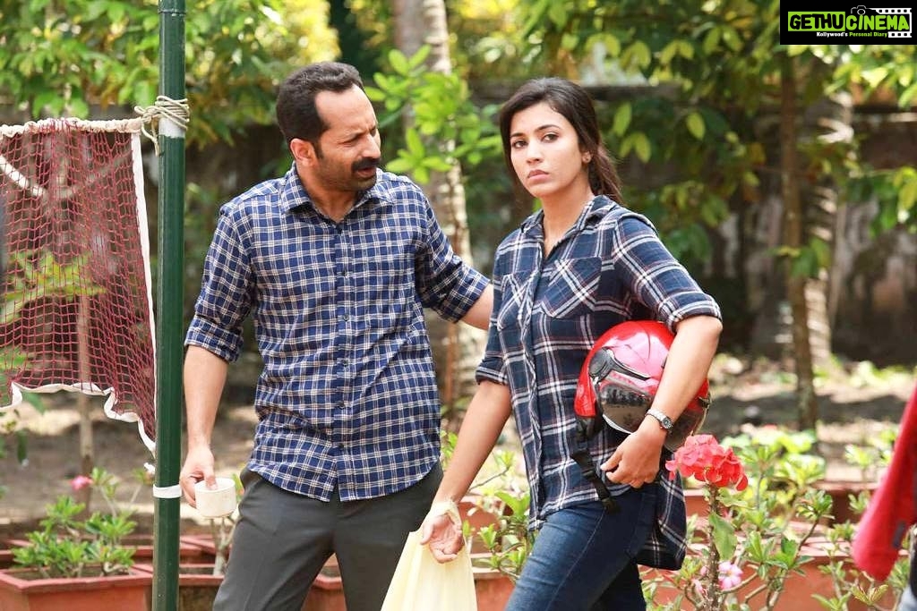 Anju Kurian Instagram - #njanprakashan #workingstill #happinessproject #malayalamcinema