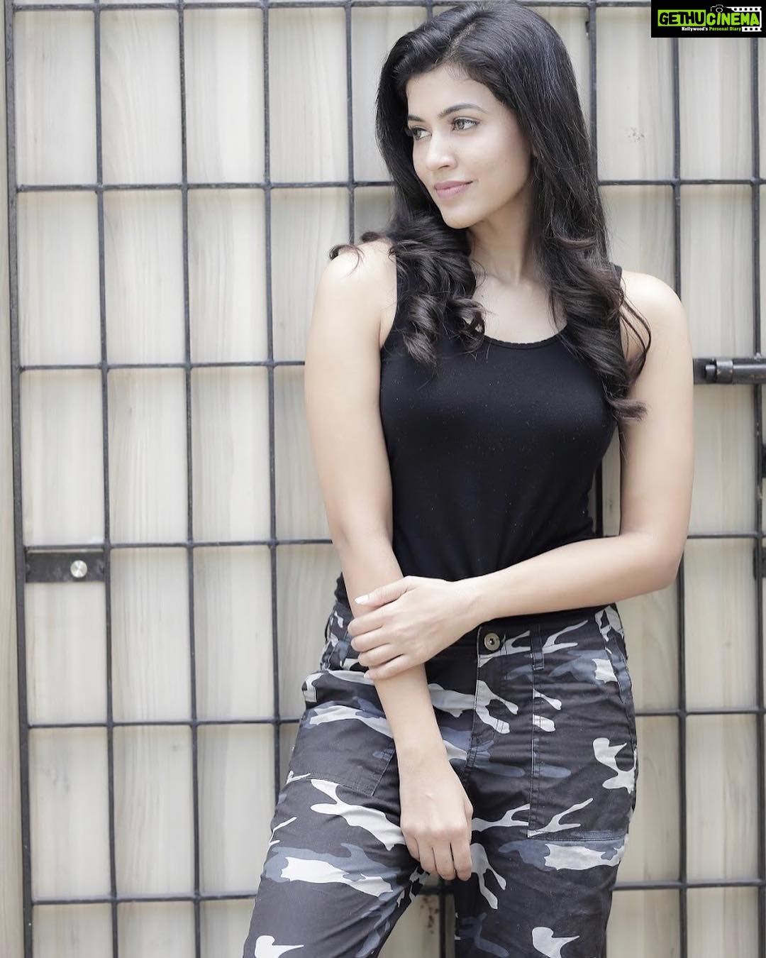 Anju Kurian Instagram - I’m a firm believer that happiness makes people prettier. It’s a noticeable glow ✨. 📸- @charan_lif