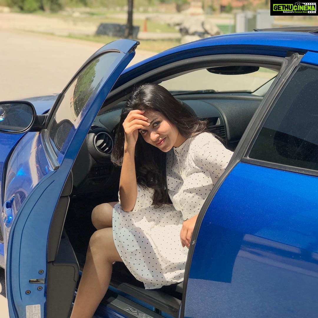 Anju Kurian Instagram - Own who you are ✨😘. #austin #texas #sunkissed #instagood #vacationmodeon #happymoments #friendsindeed #borntosmile #poser #postoftheday #funday #greattime #xoxo P.c - @butchibabuu