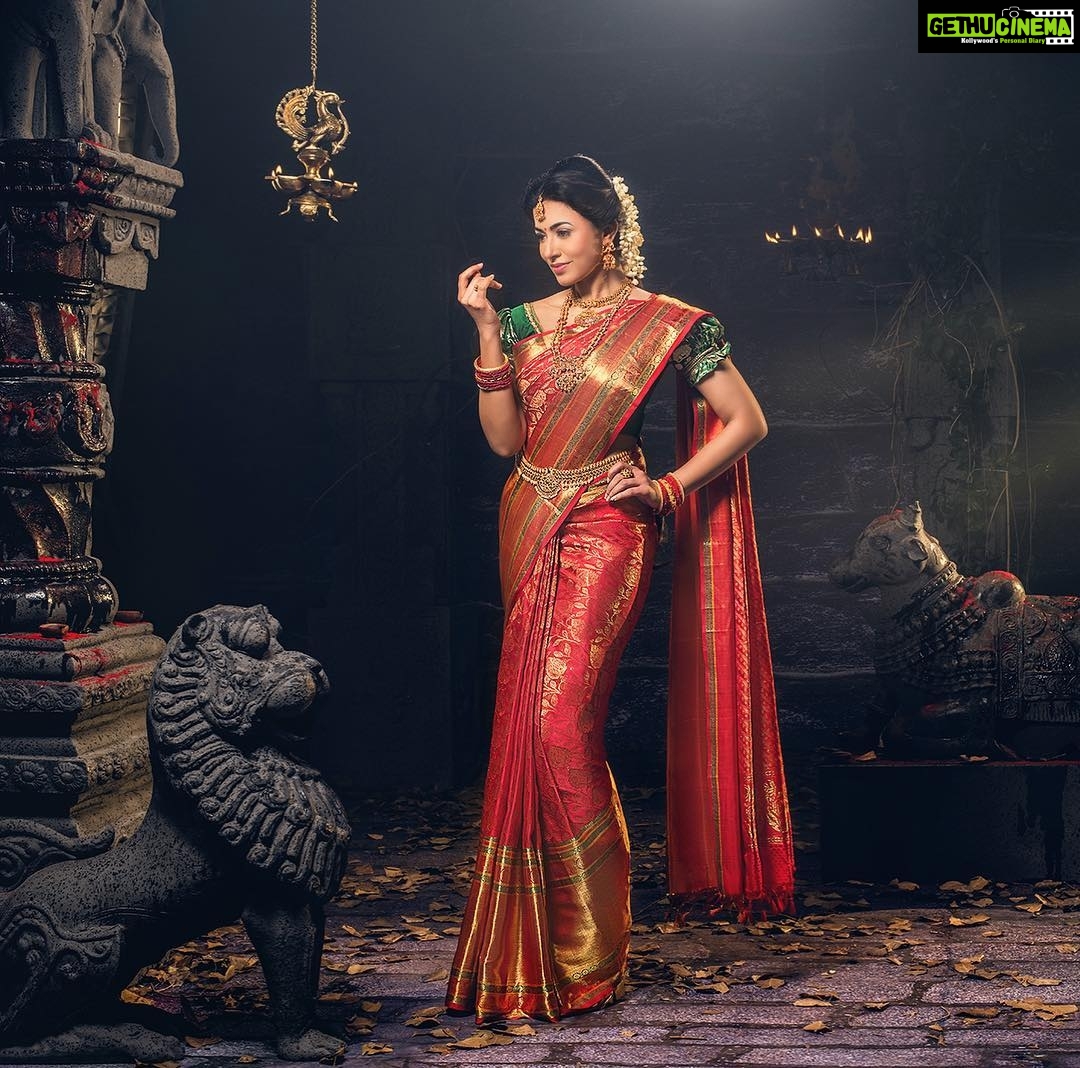 Anju Kurian Instagram - client -MAHARAJA TEXTILE TANJORE agency-YELLOW COMMUNICATION producer -PRASANNA BASKARAN director- GOVIND MAGUDAPATHI photographer- R.PRASANNA VENKATESH haute couture- SOUMIYA SOWRIRAJAN drapist- LAKSHMI PRIYA art-MURUGAN mua- SAMPATH assistant director-SHEEBA RAMPAL spl thanks to GK VISHNU